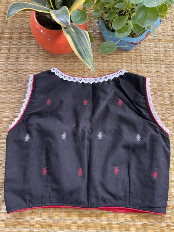 Black cotton Jamdani sleeveless blouse - Image 2