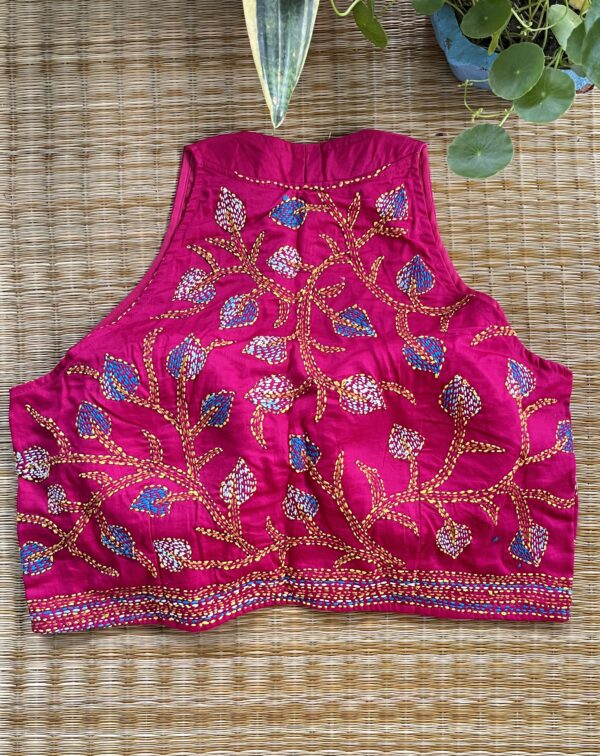Pink Printed Sleeveless Blouse - Image 2